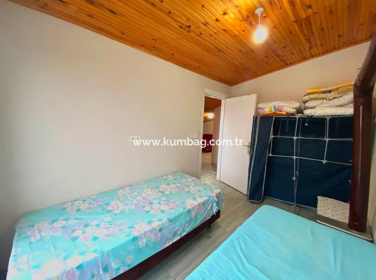 Kumbağ Pazar Sokaği Mevkii Eşyali Satilik 4+2 Daire