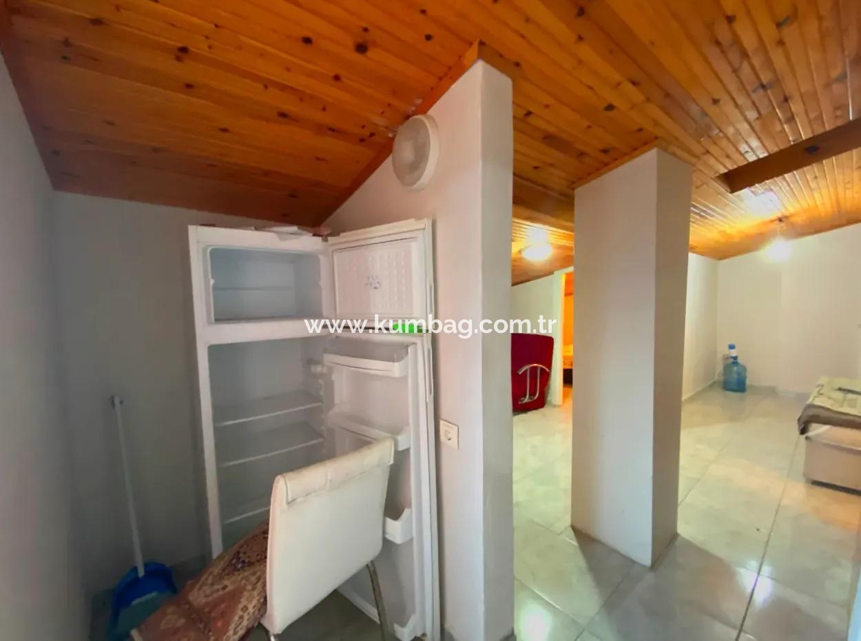 Kumbağ Pazar Sokaği Mevkii Eşyali Satilik 4+2 Daire