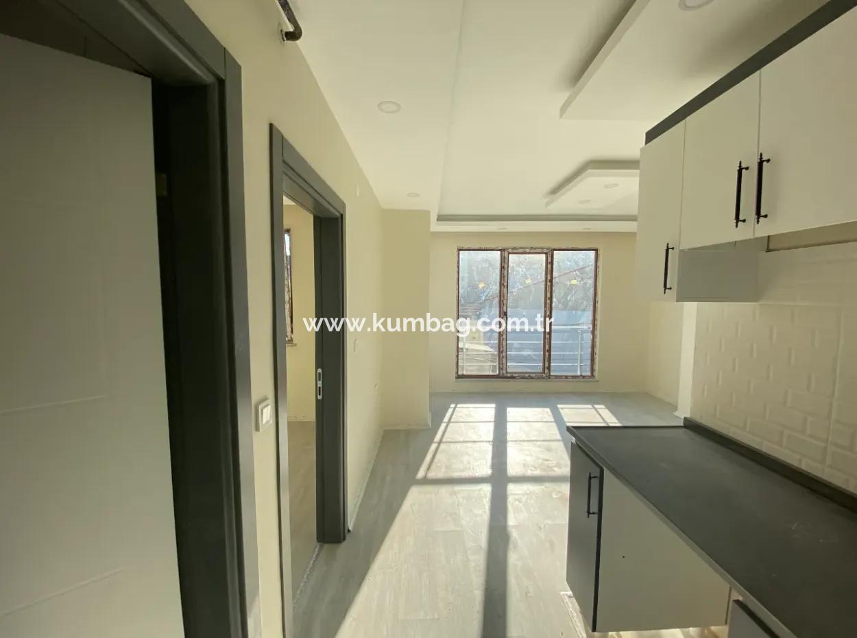 Kumbağa Köy İçi Mevkii Sifir Kiralik 1+1 Daireler