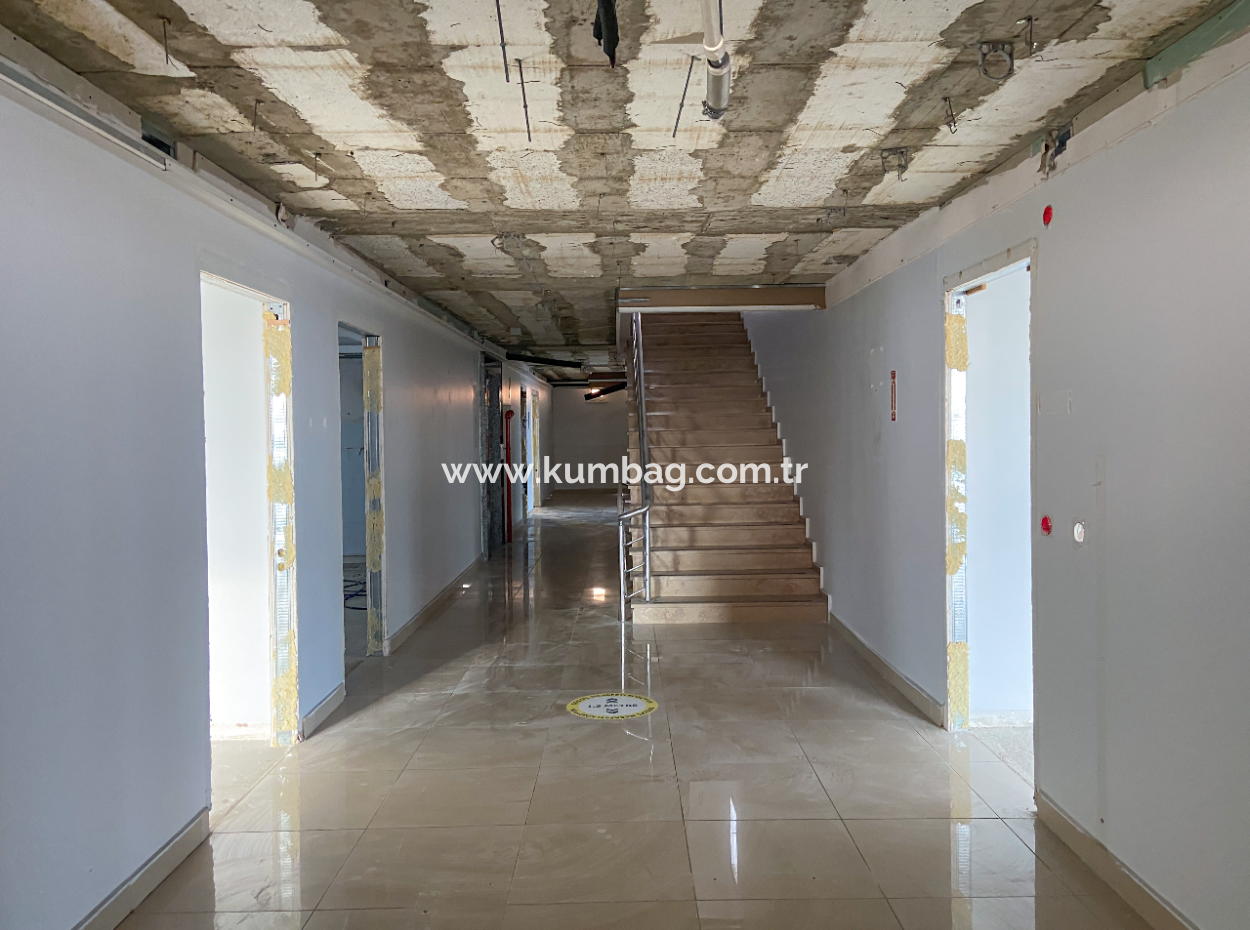 Plaza Offices For Rent Next To The Courthouse On 100.Yil Alt Yol Street With Sea View