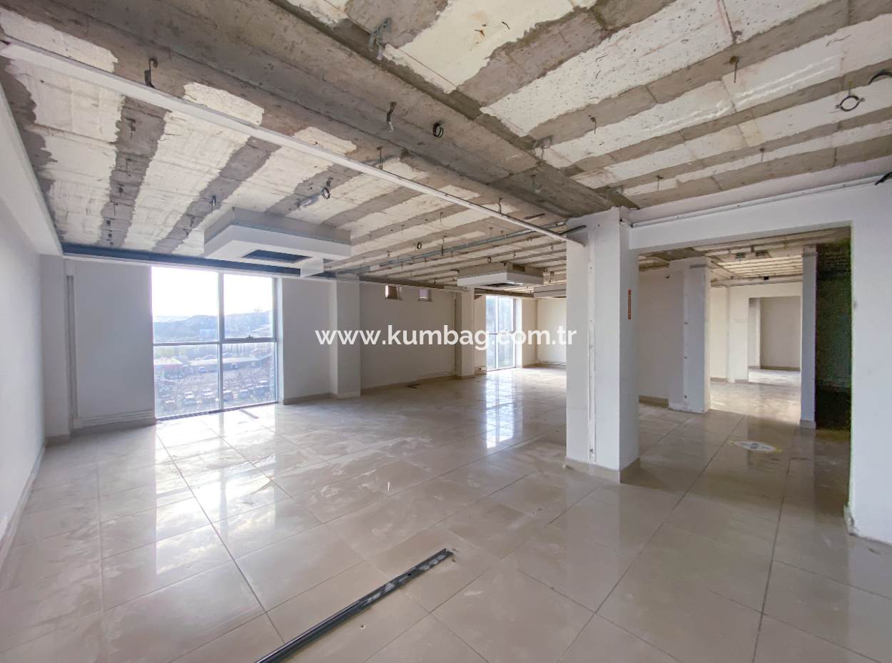 Plaza Offices For Rent Next To The Courthouse On 100.Yil Alt Yol Street With Sea View