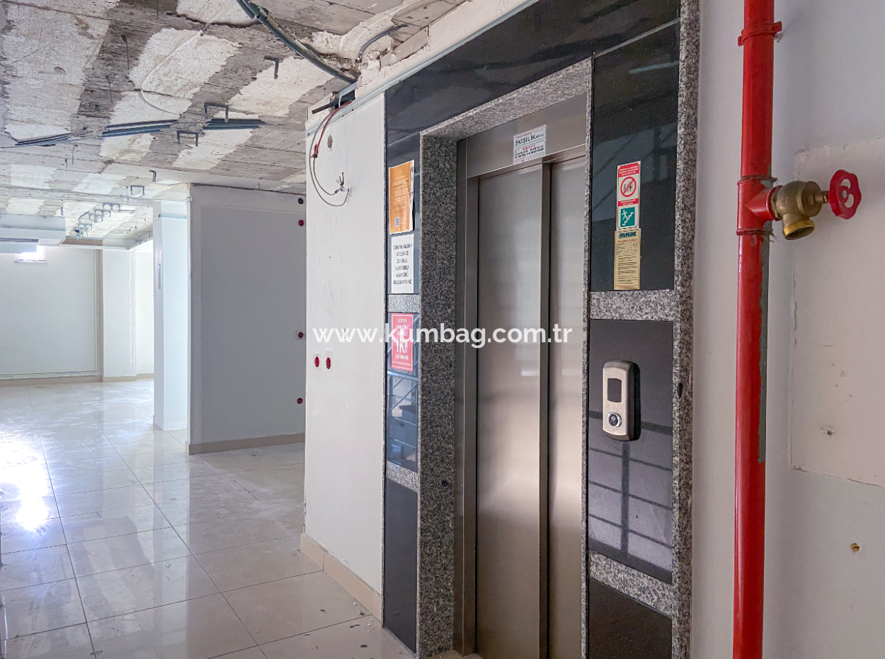 Plaza Offices For Rent Next To The Courthouse On 100.Yil Alt Yol Street With Sea View