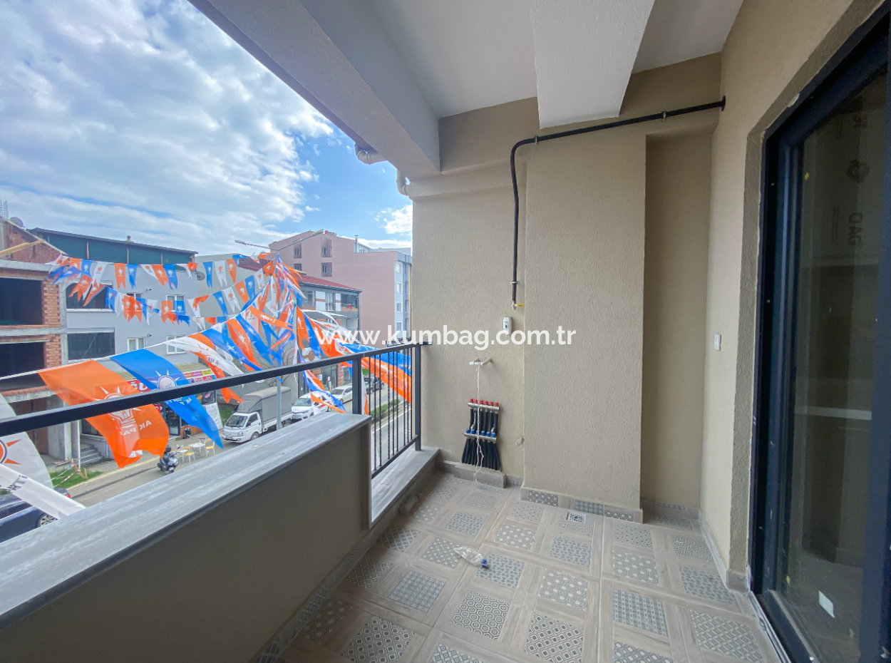 New For Sale On Altinova Street Close To The Beach 2 1 Apartments