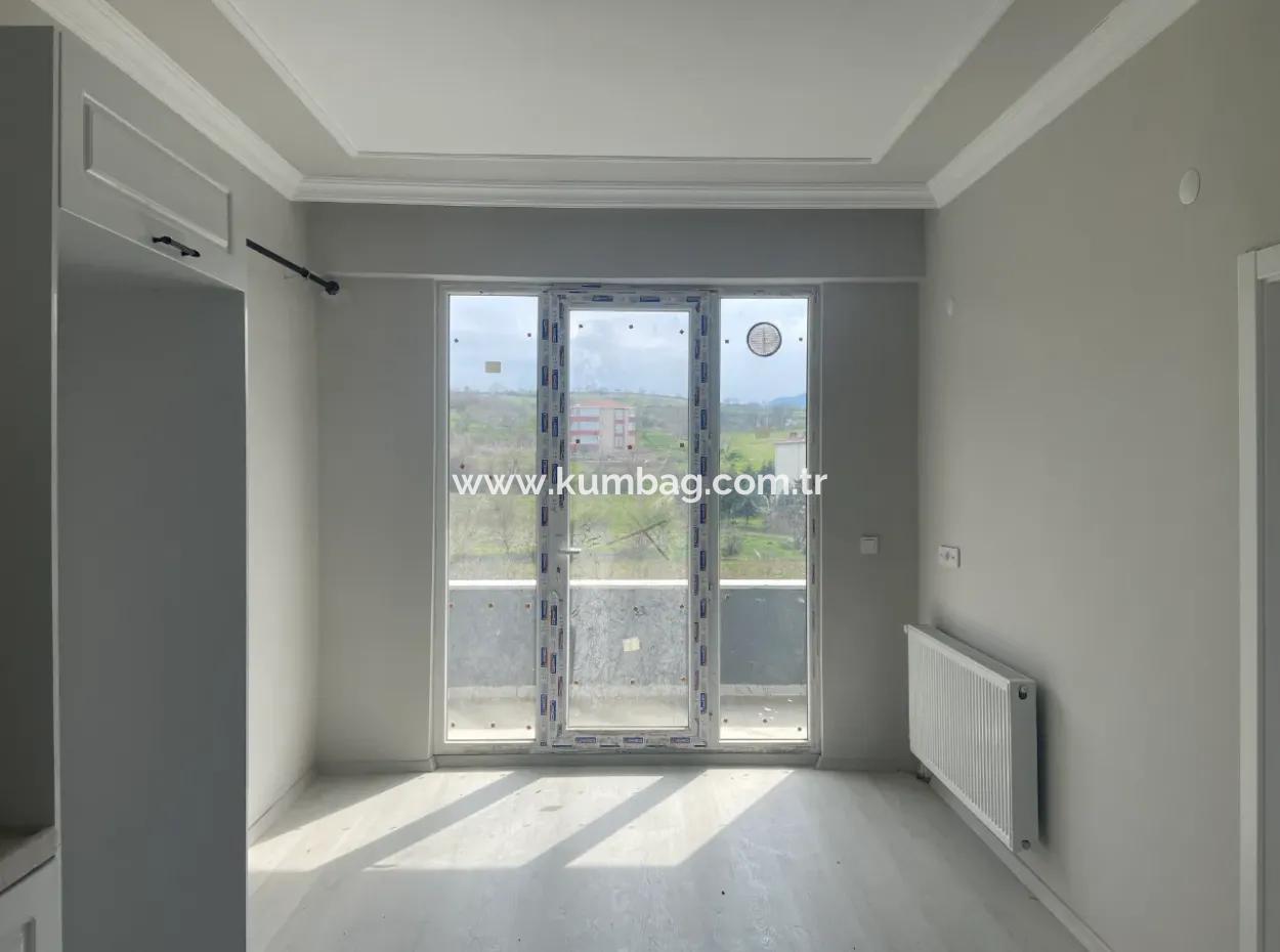 Tekirdağ Kumbağ'da Doğa Manzarali Yeni 1+1 Satilik Daire