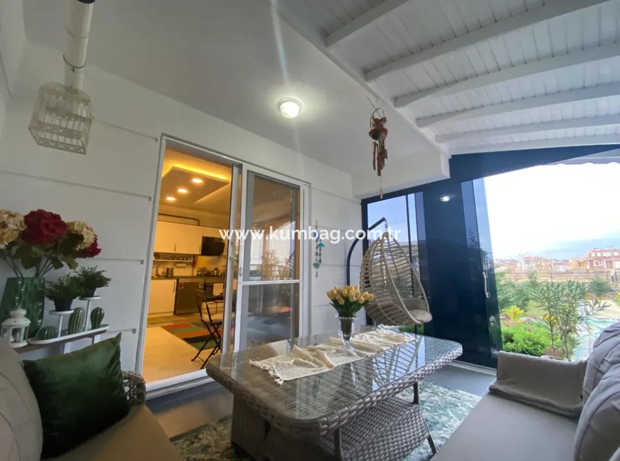 Kumbağ Havuzlu Aquaparkli Sitede Bahçe Kati Sezonluk Kiralik 1+1 Daire