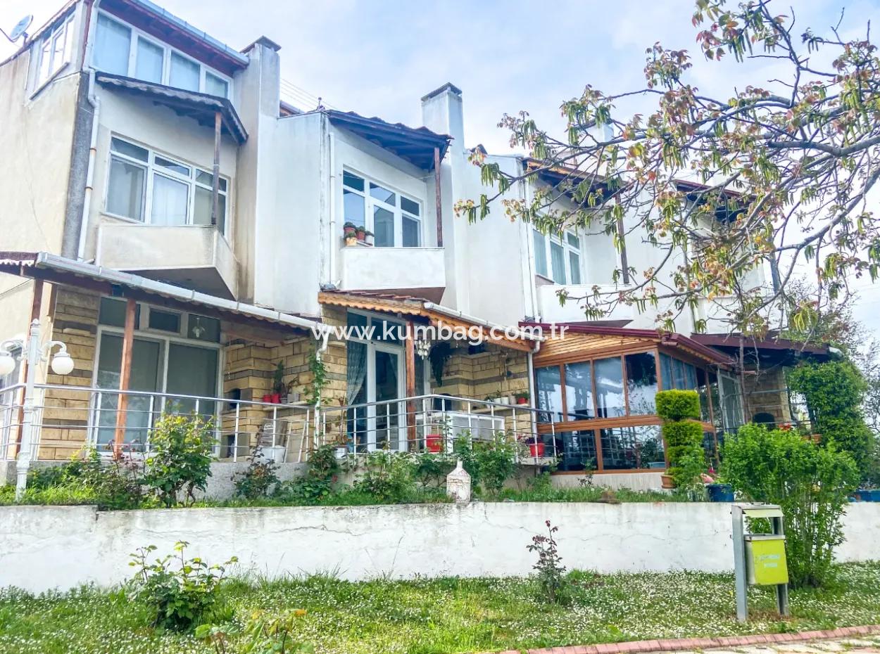 Topağaç Mah. 3 Katli Deniz Manzarali Satilik Villa
