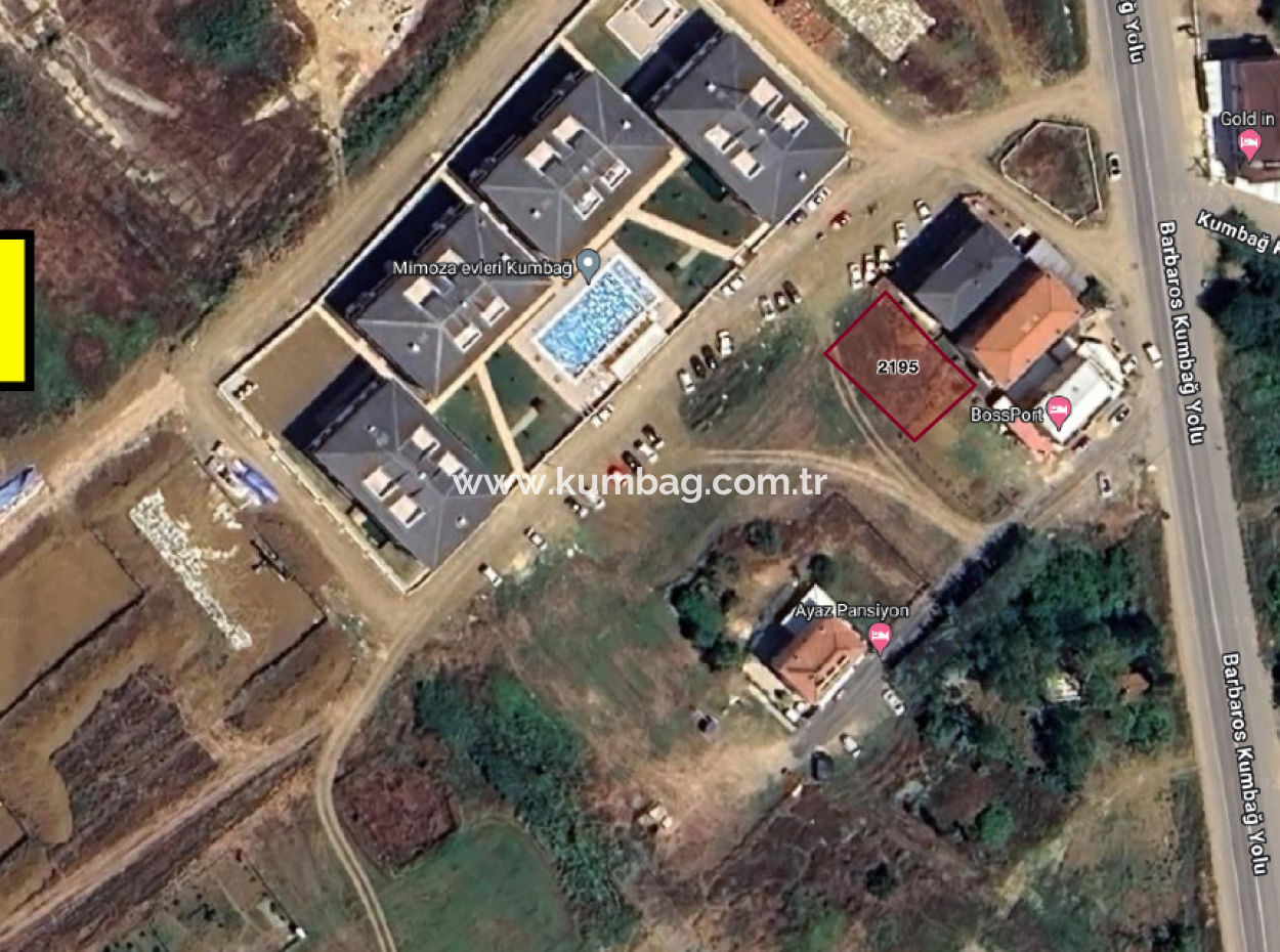 40 Mt Land For Sale On The Street Next To The Sites With Pools In Kumbağ