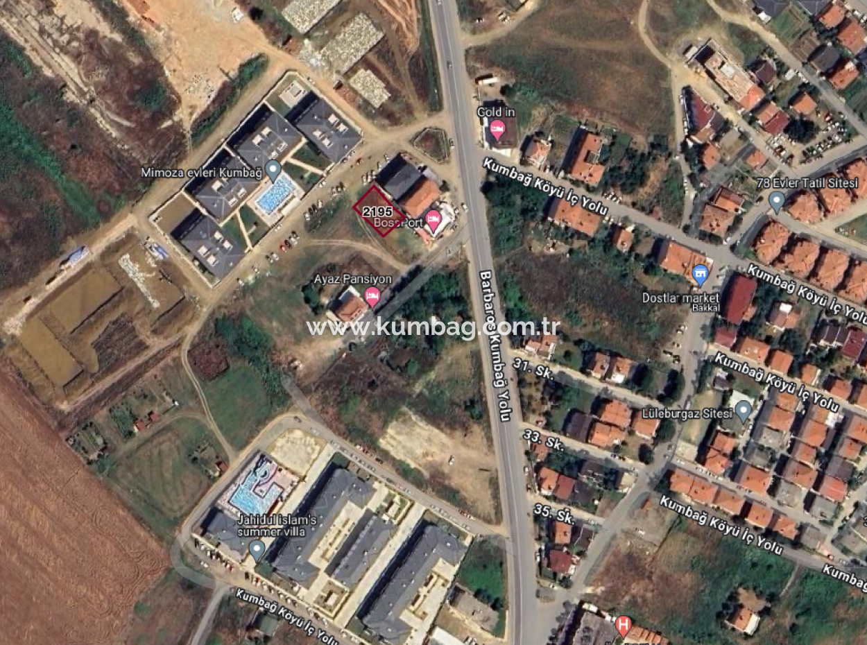 40 Mt Land For Sale On The Street Next To The Sites With Pools In Kumbağ