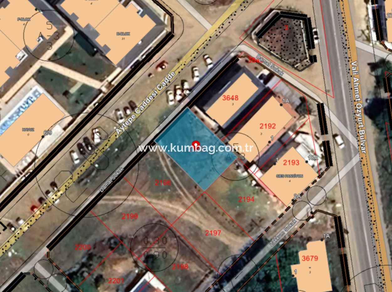 40 Mt Land For Sale On The Street Next To The Sites With Pools In Kumbağ