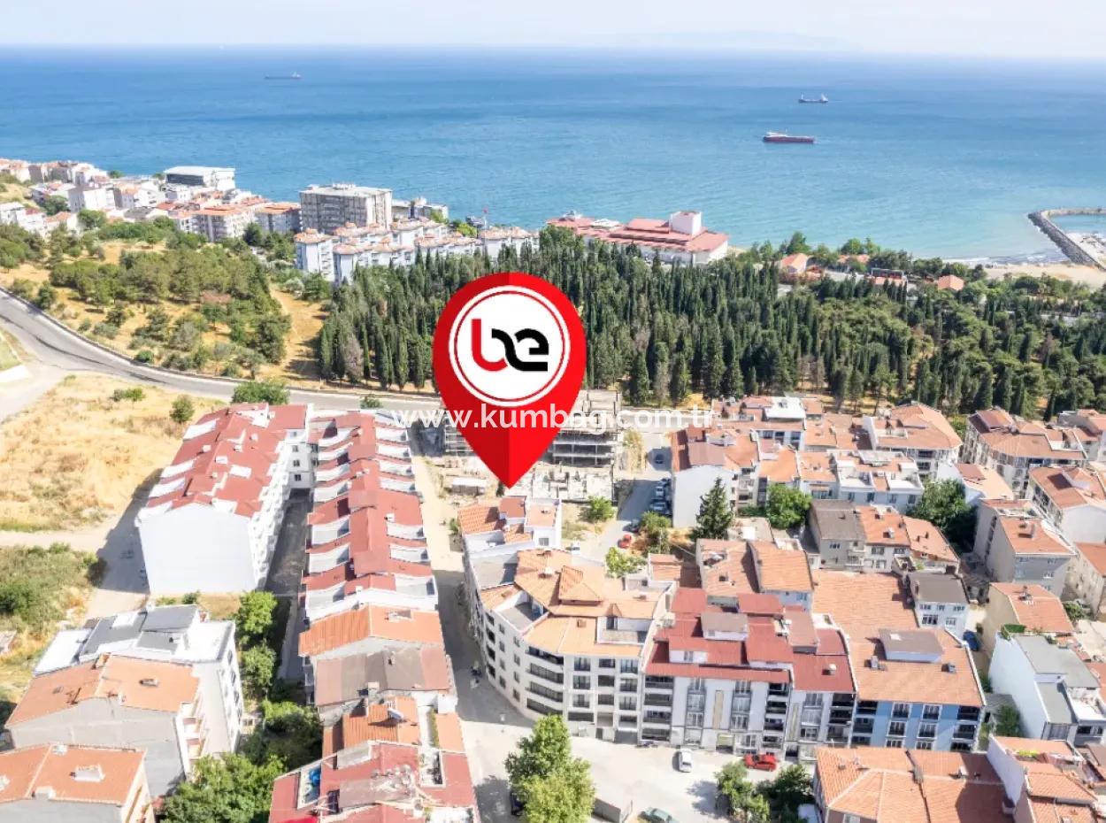 Çiftlikönü Mahallesinde Deniz Manzarali Satilik Daireler