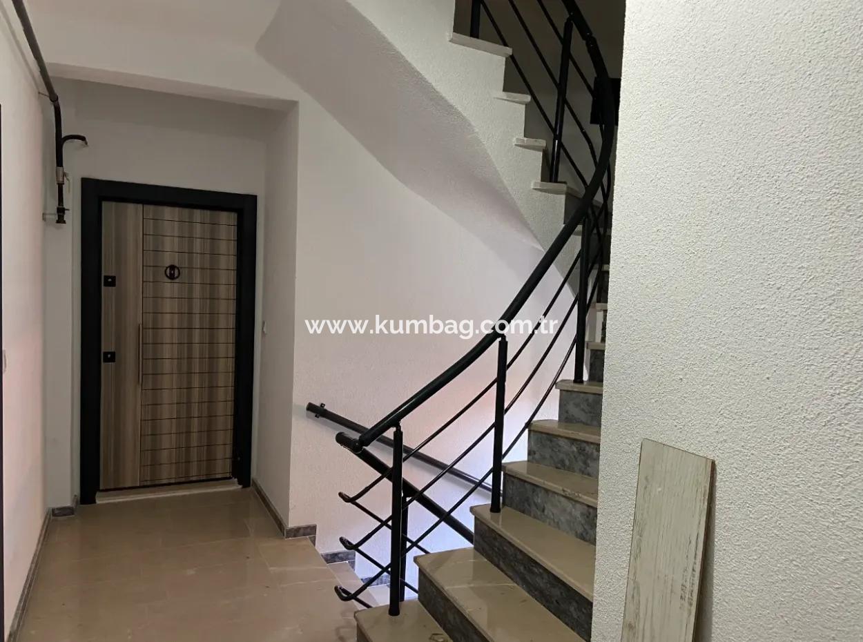 Kumbağ Gündal Plaji Mevkiinde Full Eşyali Satilik 2+1 Daire