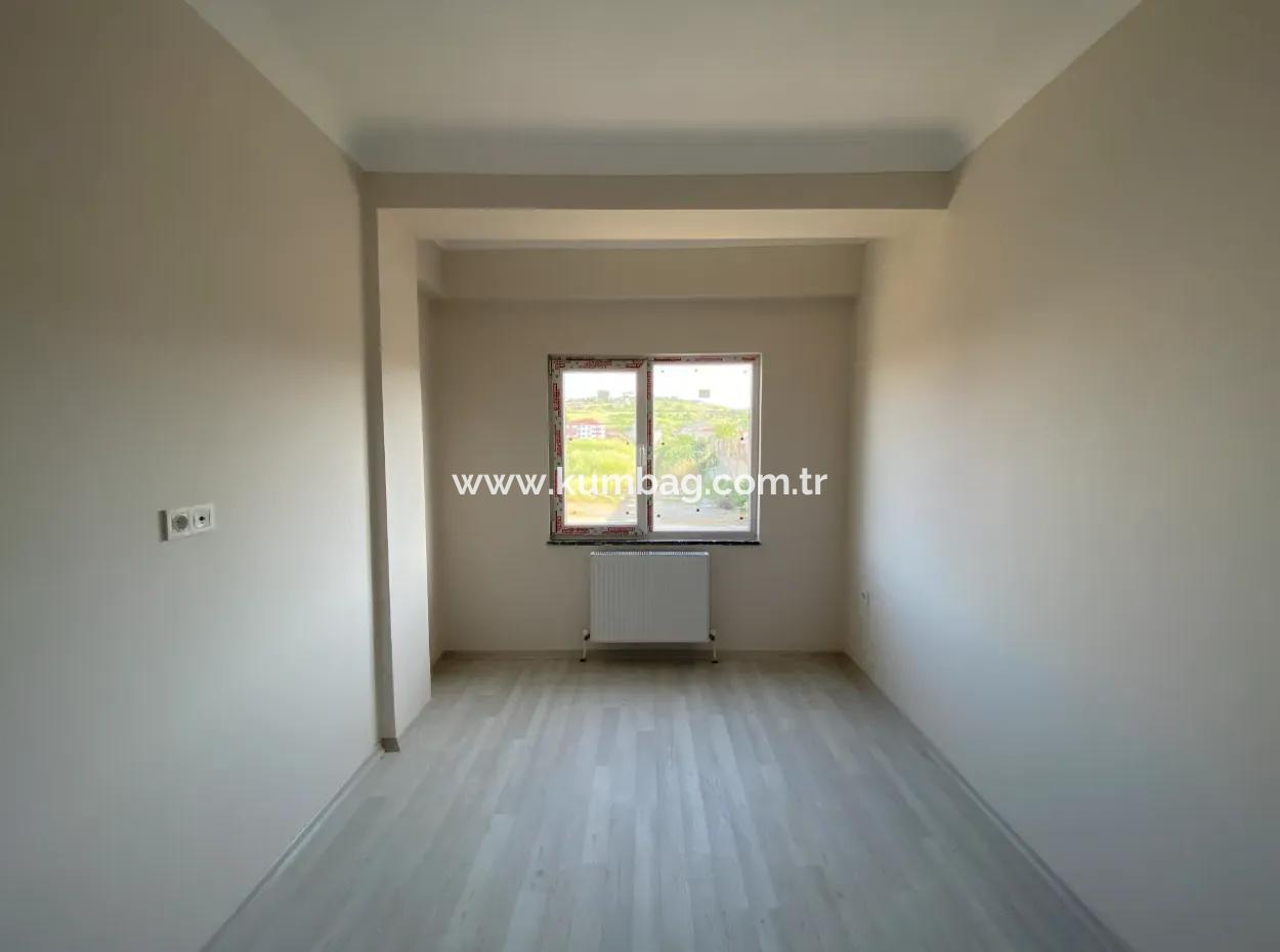 Kumbağ Havuzlu Sitede Denize Yakin Yaz-Kiş Kiralik 2+1 Sifir Daire