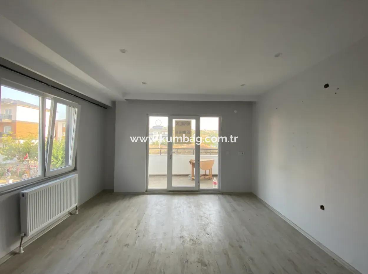 Kumbağ Havuzlu Ve Aquaparkli Sitede Yaz-Kiş Kiralik 2+1 Daire