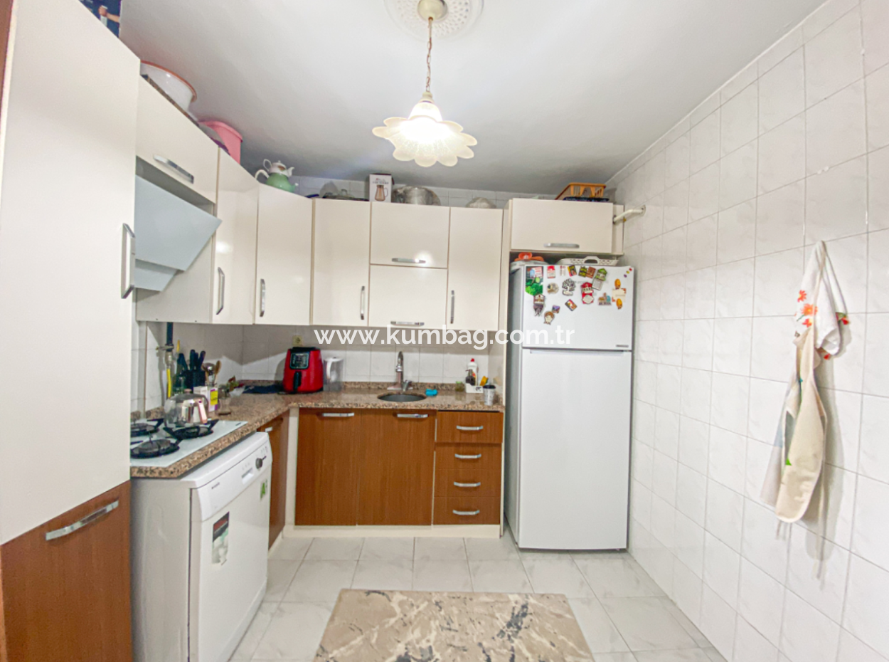 Altinova Mah. Site İçerisinde Deniz Manzarali Satilik 2+1 Daire