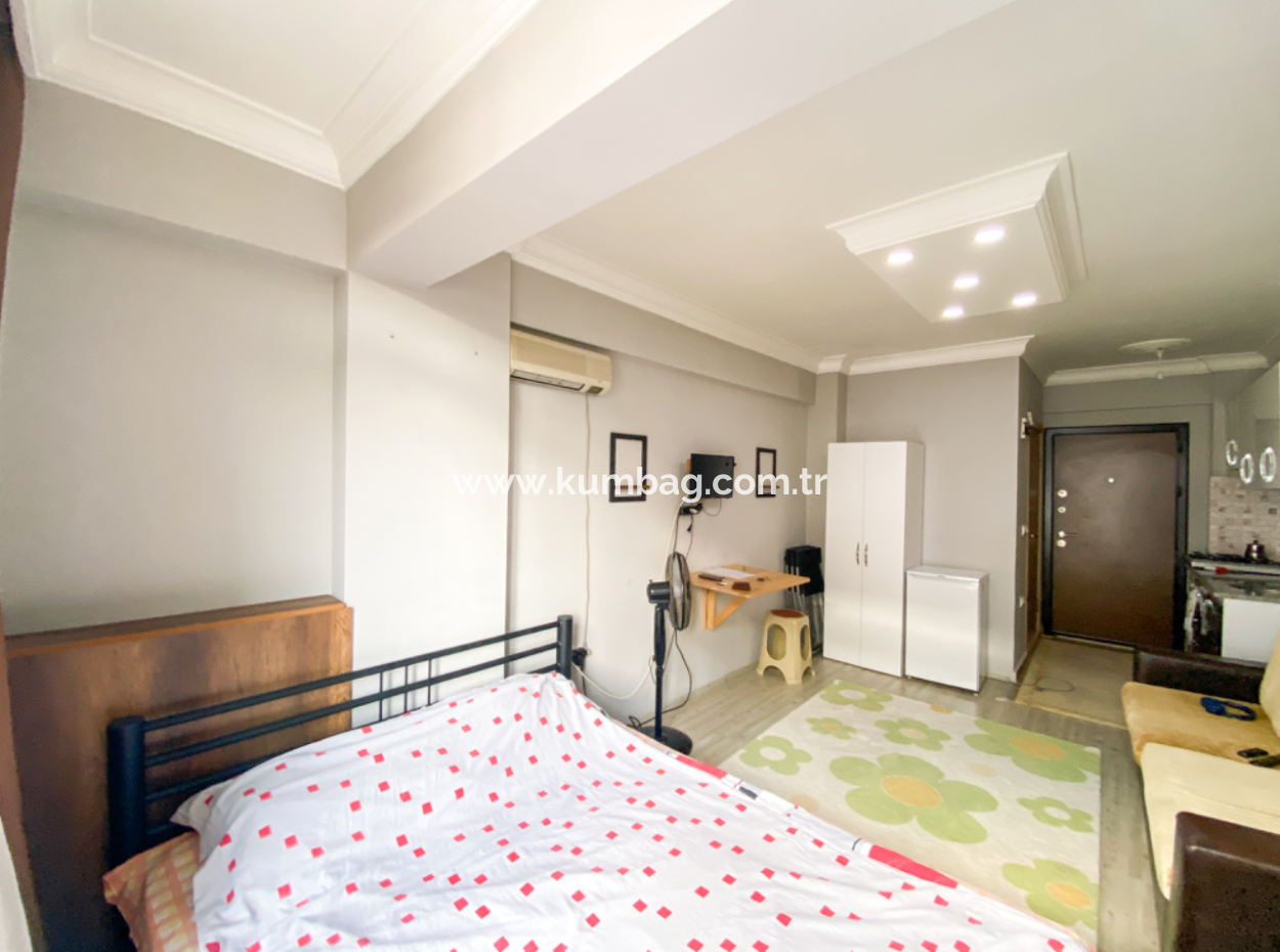 Kumbağ Merkezi Konumda Denize Yakin Satilik 1+0 Daire