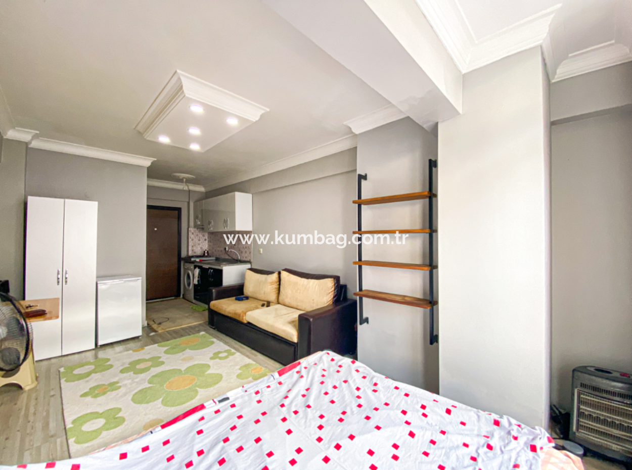 Kumbağ Merkezi Konumda Denize Yakin Satilik 1+0 Daire