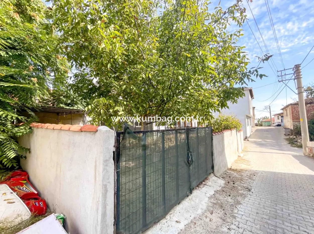 2 1 Detached House With Large Garden In Barbaros Neighborhood