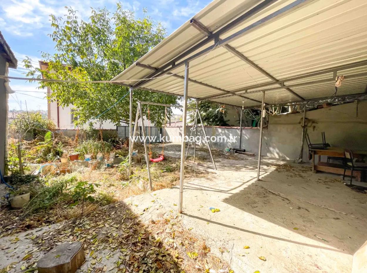 2 1 Detached House With Large Garden In Barbaros Neighborhood
