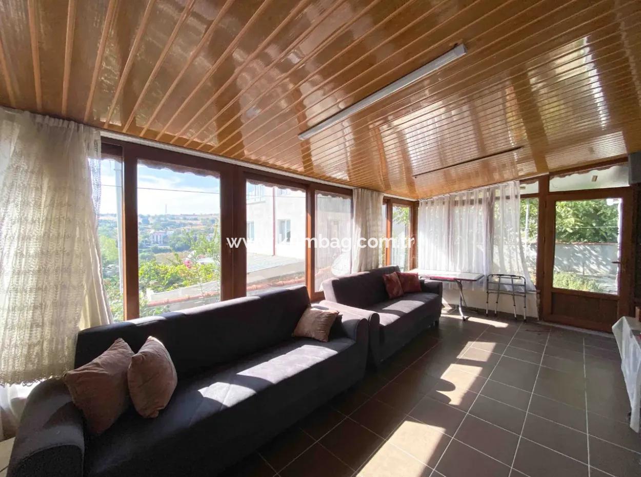 2 1 Detached House With Large Garden In Barbaros Neighborhood