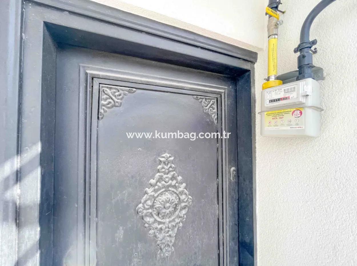 Furnished Natural Gas Rent Close To The Sea On The Street In Kumbağ 2 1