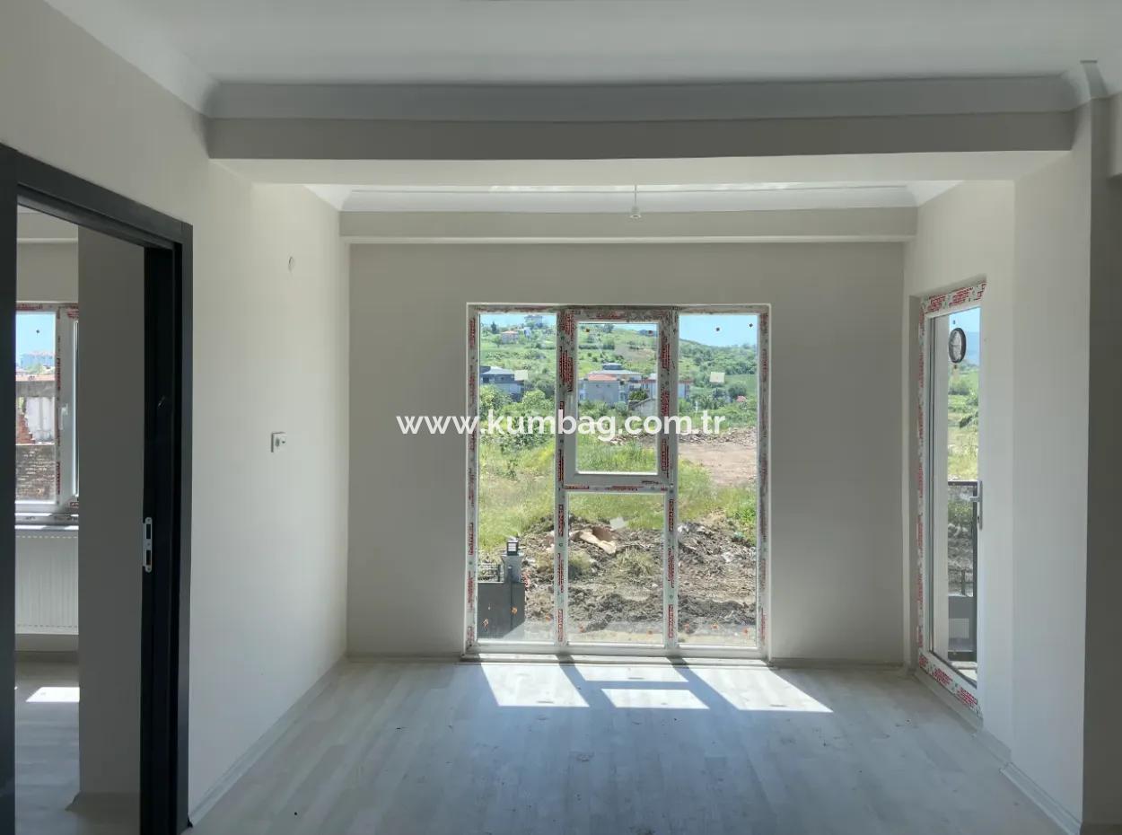 Kumbağ Mah. 1 1 Apartments For Sale In A Complex With Pool