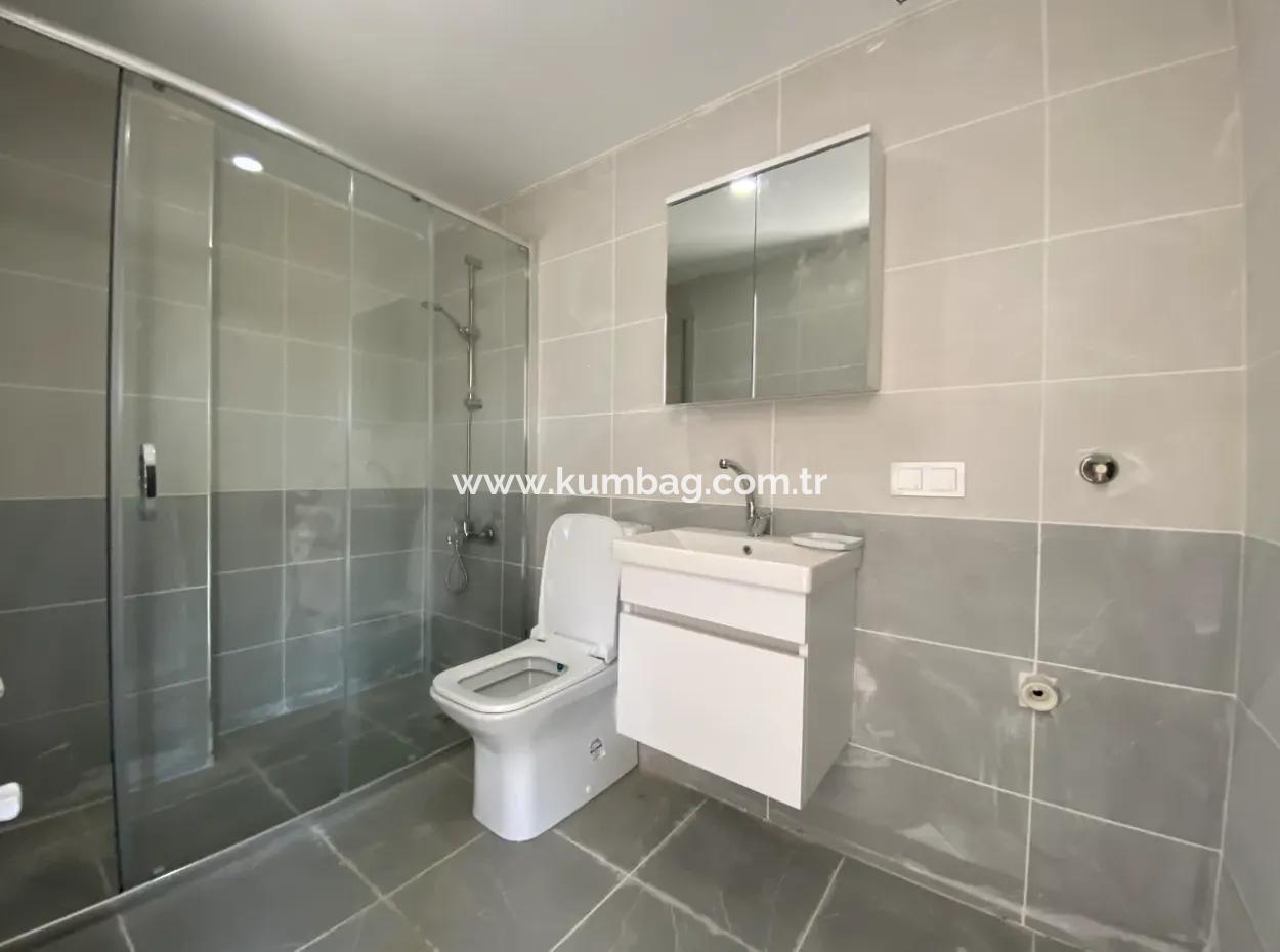 Kumbağ Mah. 1 1 Apartments For Sale In A Complex With Pool