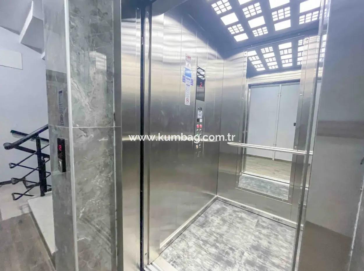 Kumbağ Pazar Street New Residential Fully Furnished For Sale 2 1 Apartment