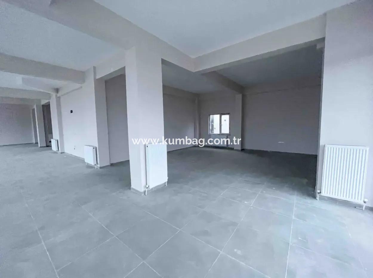 Shop For Rent In The Developing Area In Kumbağ 400 M2 Visible From The Street