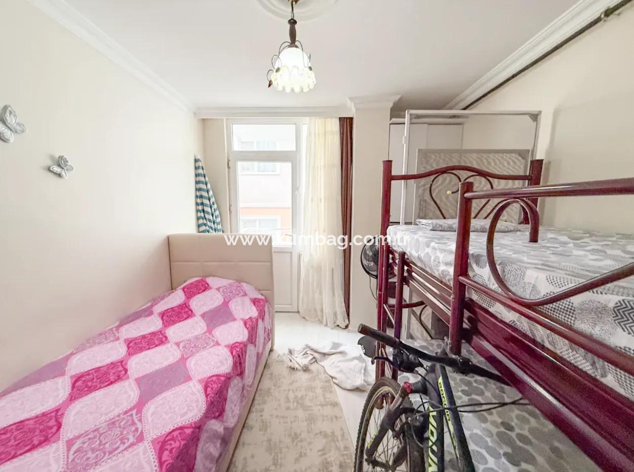 2 1 Apartment For Sale With Double Balconies In Central Location Of Kumbağ