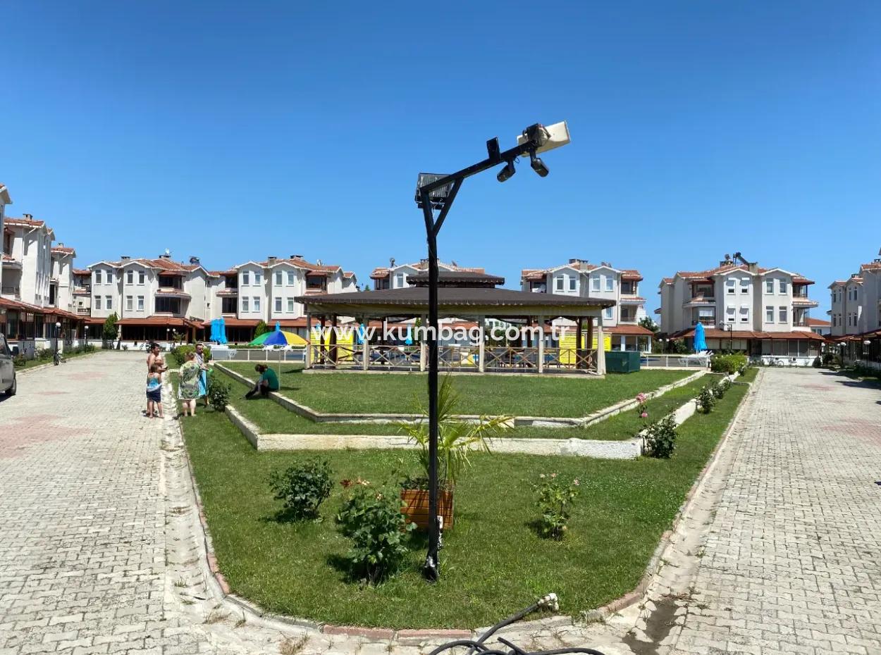 Triplex Villa For Sale In A Complex With 50 Mt Pool To Kumbağ Deniz