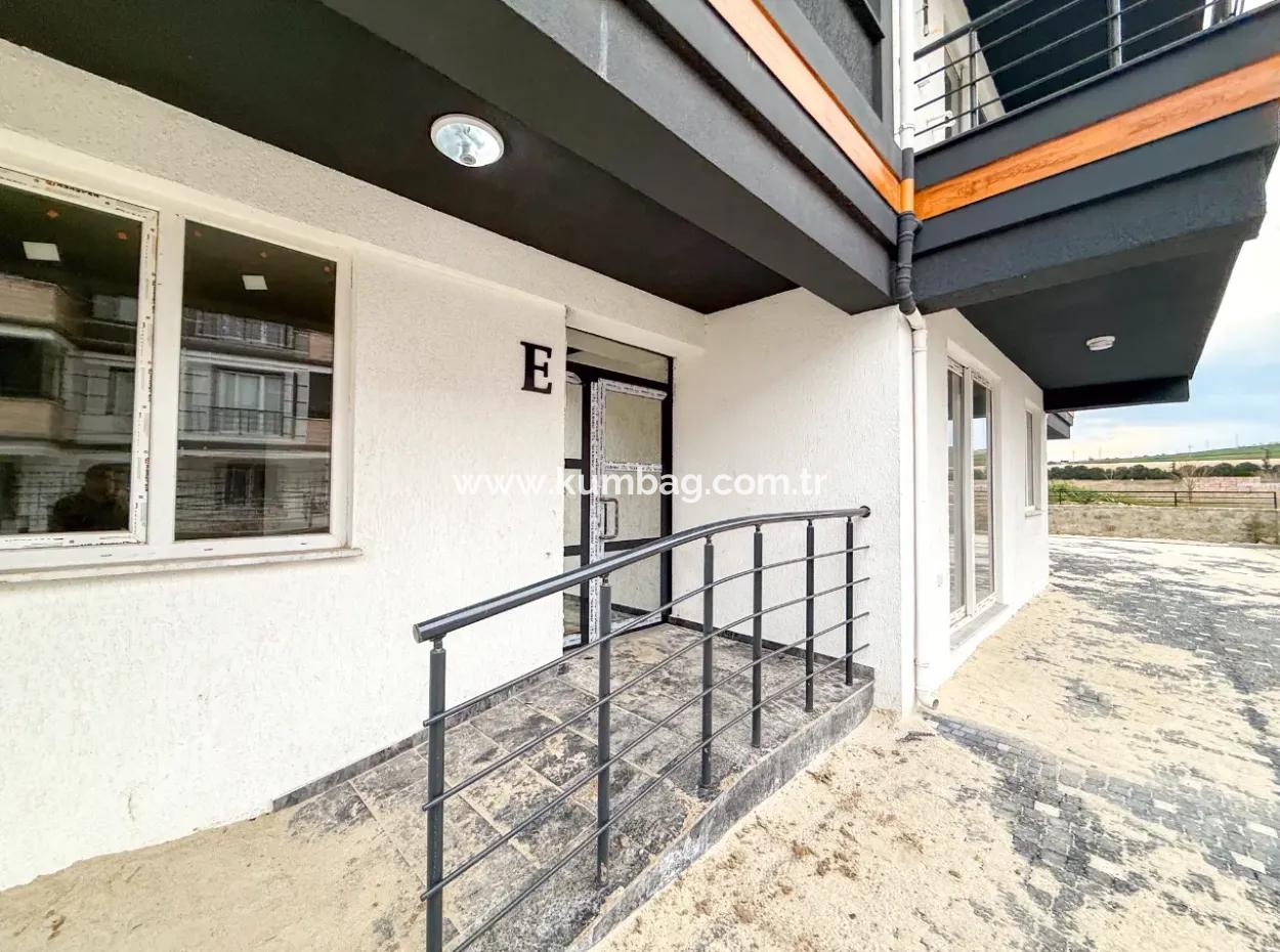 Luxury 1 1 Apartments Close To The Sea And The Street In Kumbağ Pool Complex