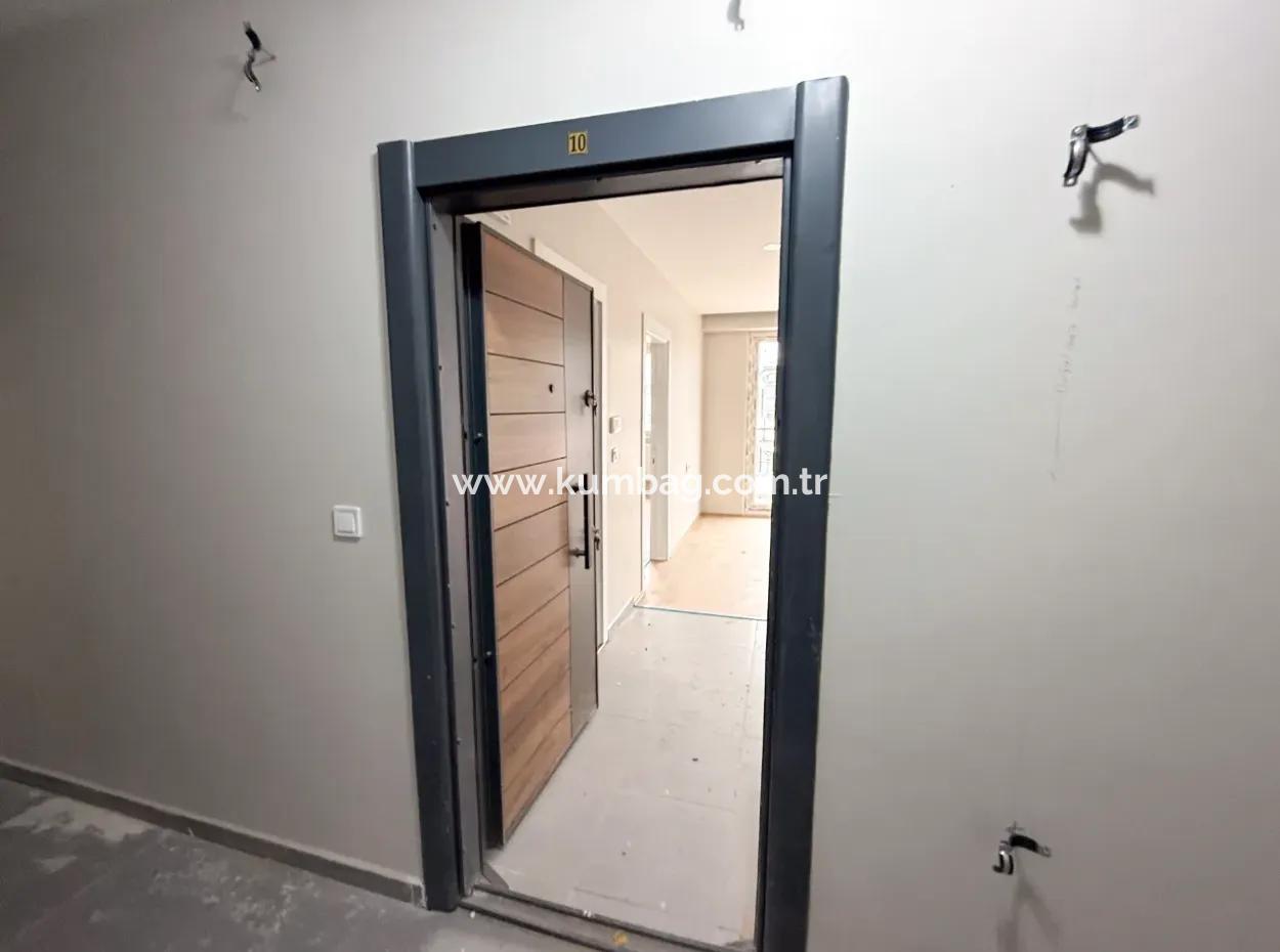 Luxury 1 1 Apartments Close To The Sea And The Street In Kumbağ Pool Complex