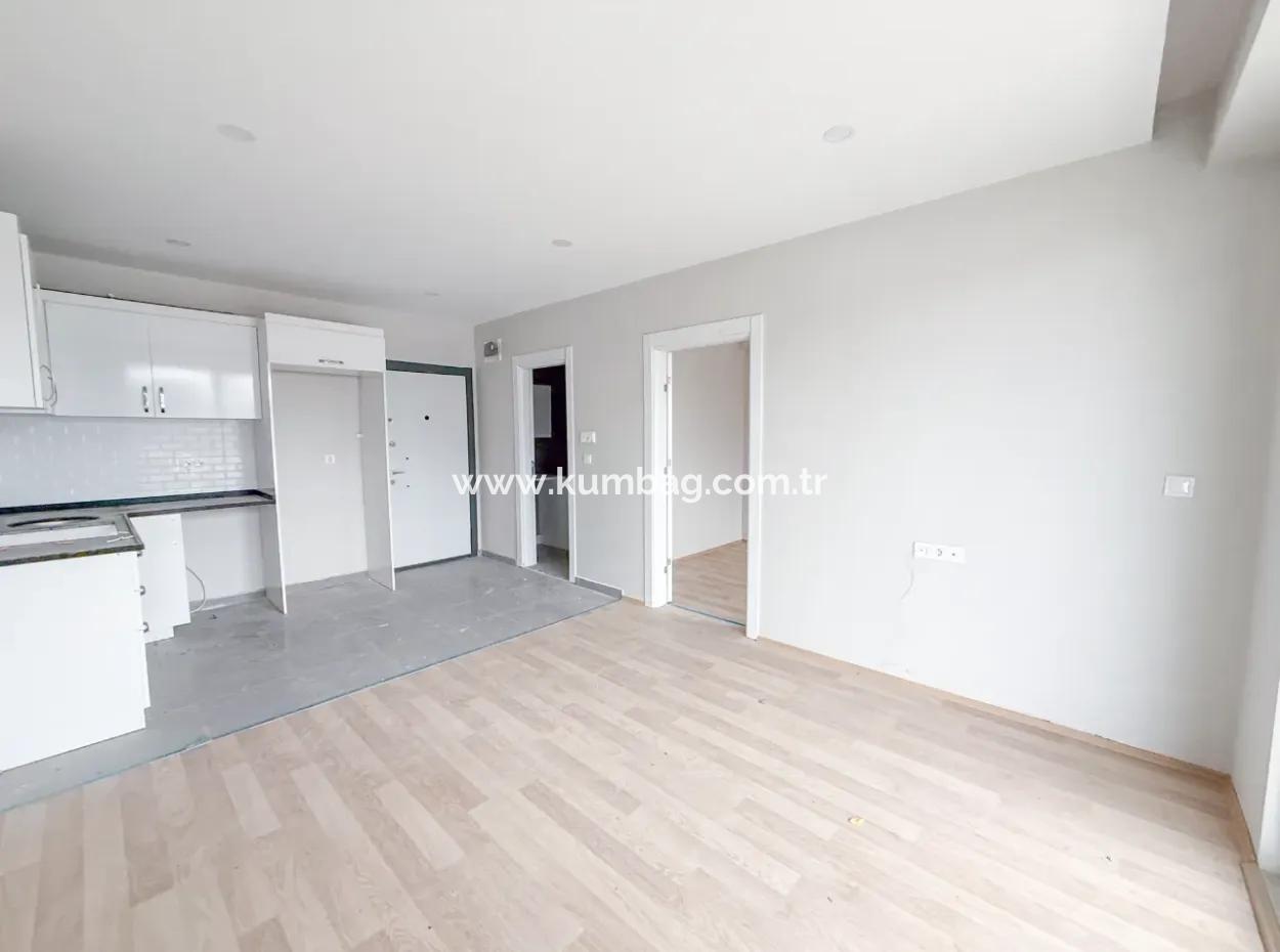 Luxury 1 1 Apartments Close To The Sea And The Street In Kumbağ Pool Complex