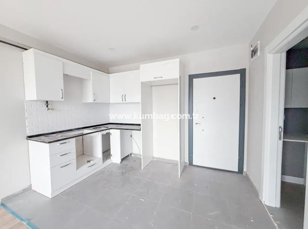 Luxury 1 1 Apartments Close To The Sea And The Street In Kumbağ Pool Complex