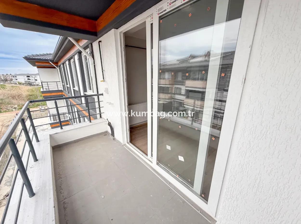 Luxury 1 1 Apartments Close To The Sea And The Street In Kumbağ Pool Complex