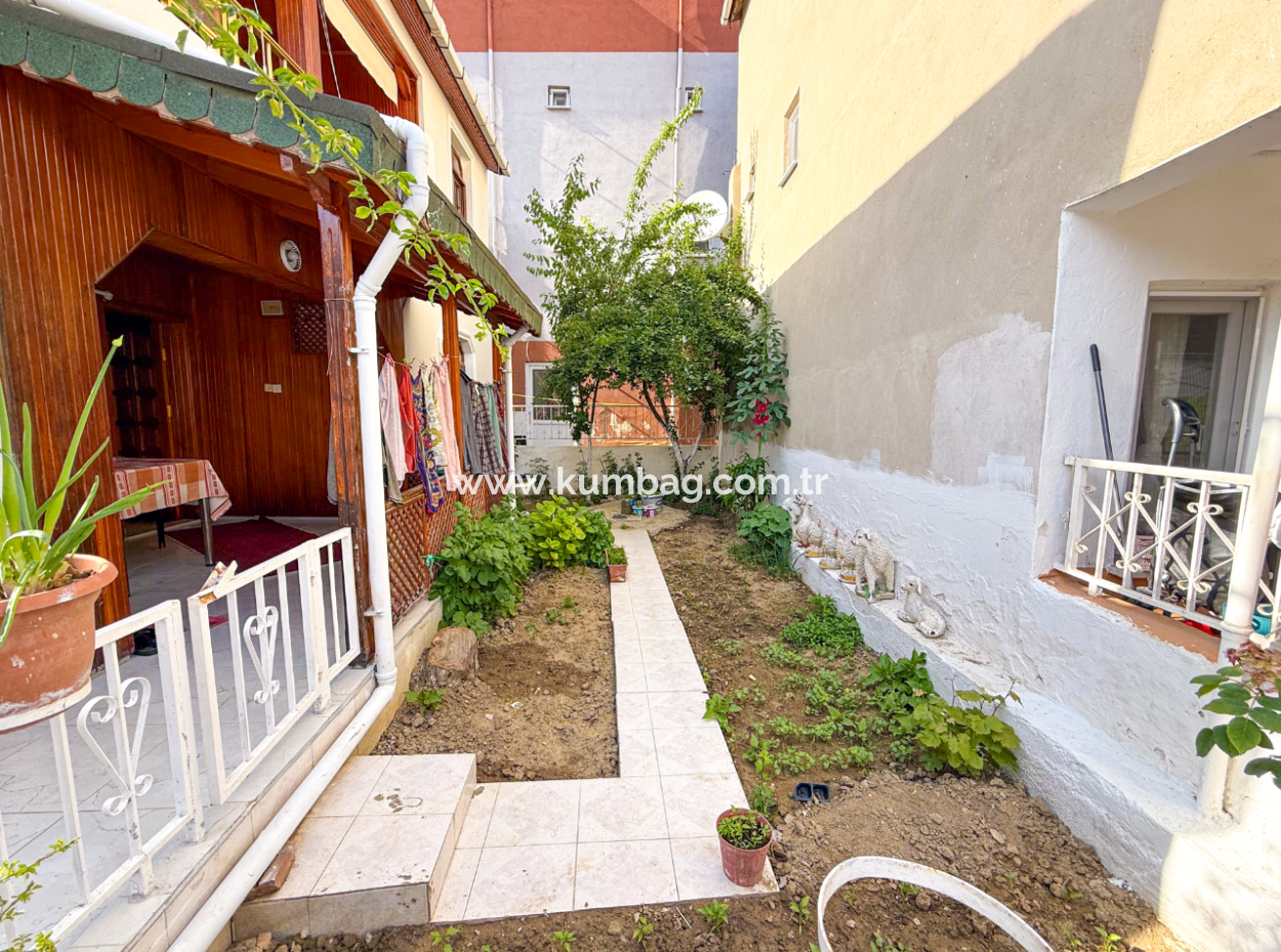 2 Storey Villa With Garden For Sale Near Market Street In Kumbag