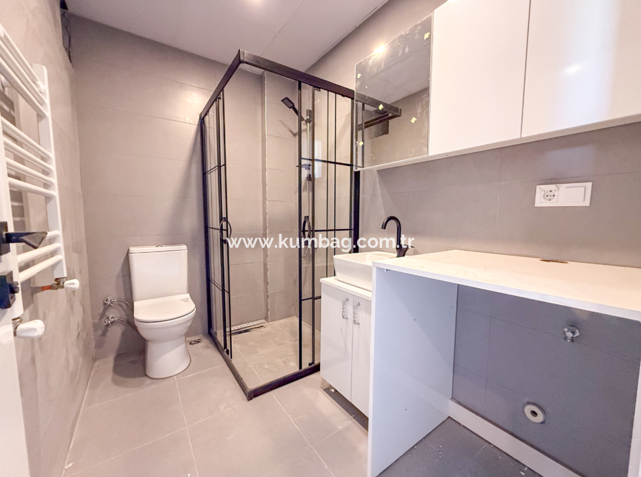 Luxury 2 1 Apartments For Rent Near The Sea In Kumbağ Complex With Pool