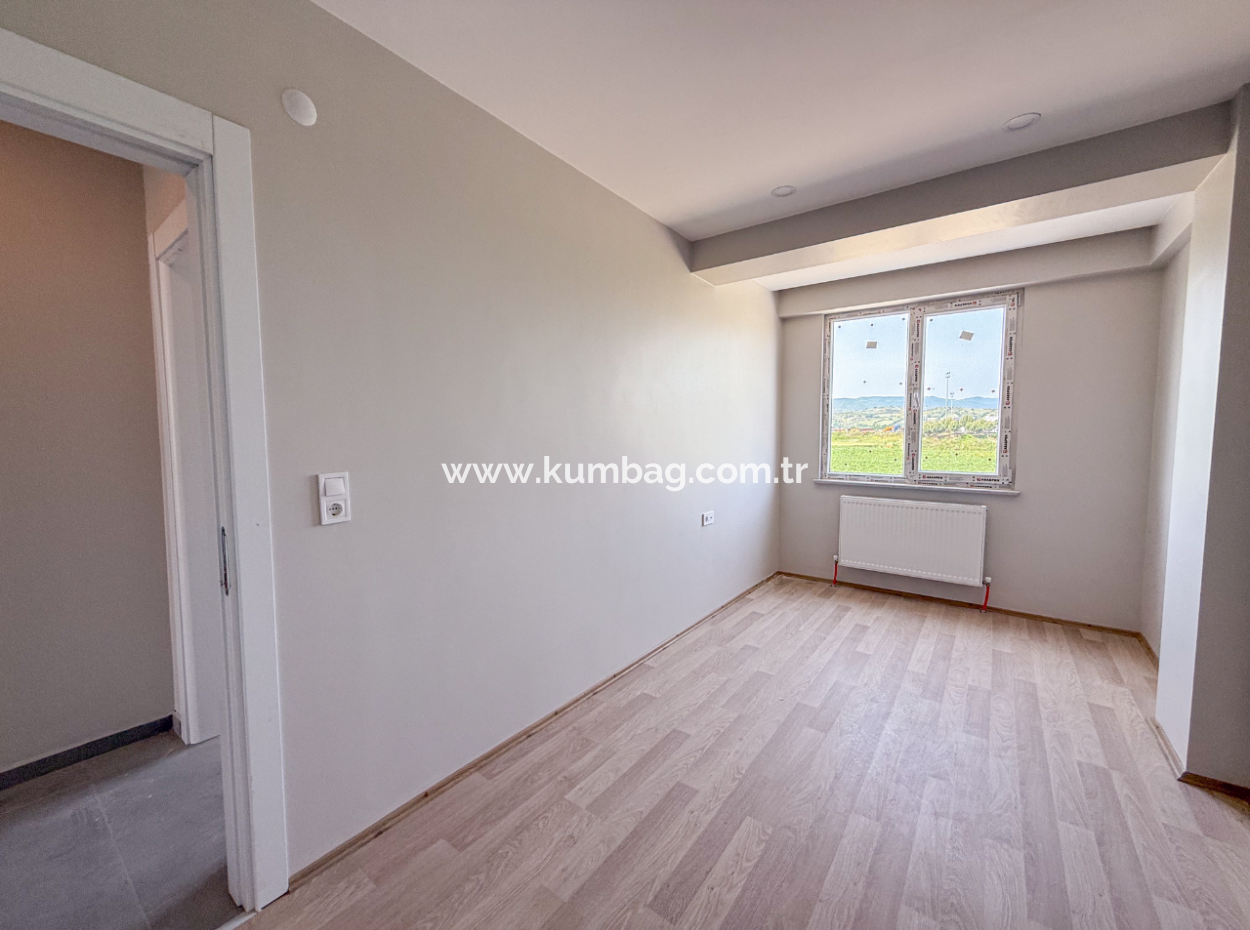 Luxury 2 1 Apartments For Rent Near The Sea In Kumbağ Complex With Pool