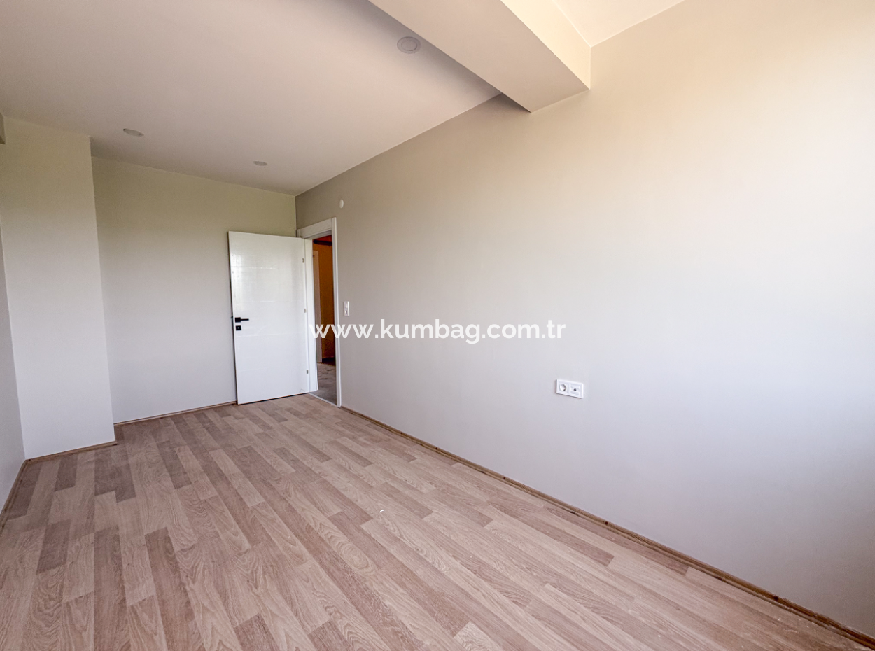 Luxury 2 1 Apartments For Rent Near The Sea In Kumbağ Complex With Pool