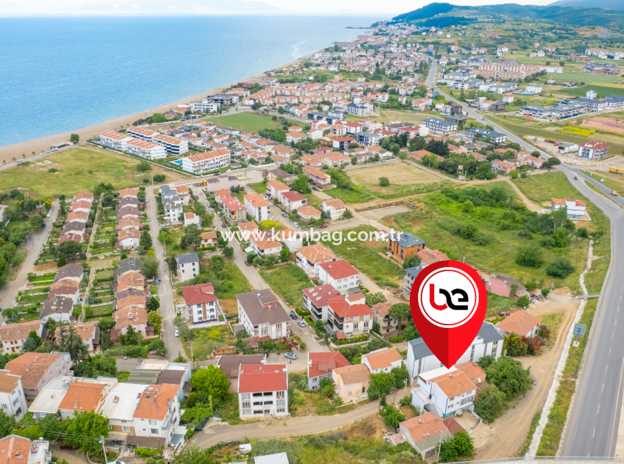 Triplex Detached House For Sale With Sea View And Street Front