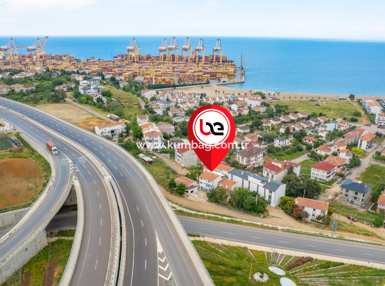 Triplex Detached House For Sale With Sea View And Street Front