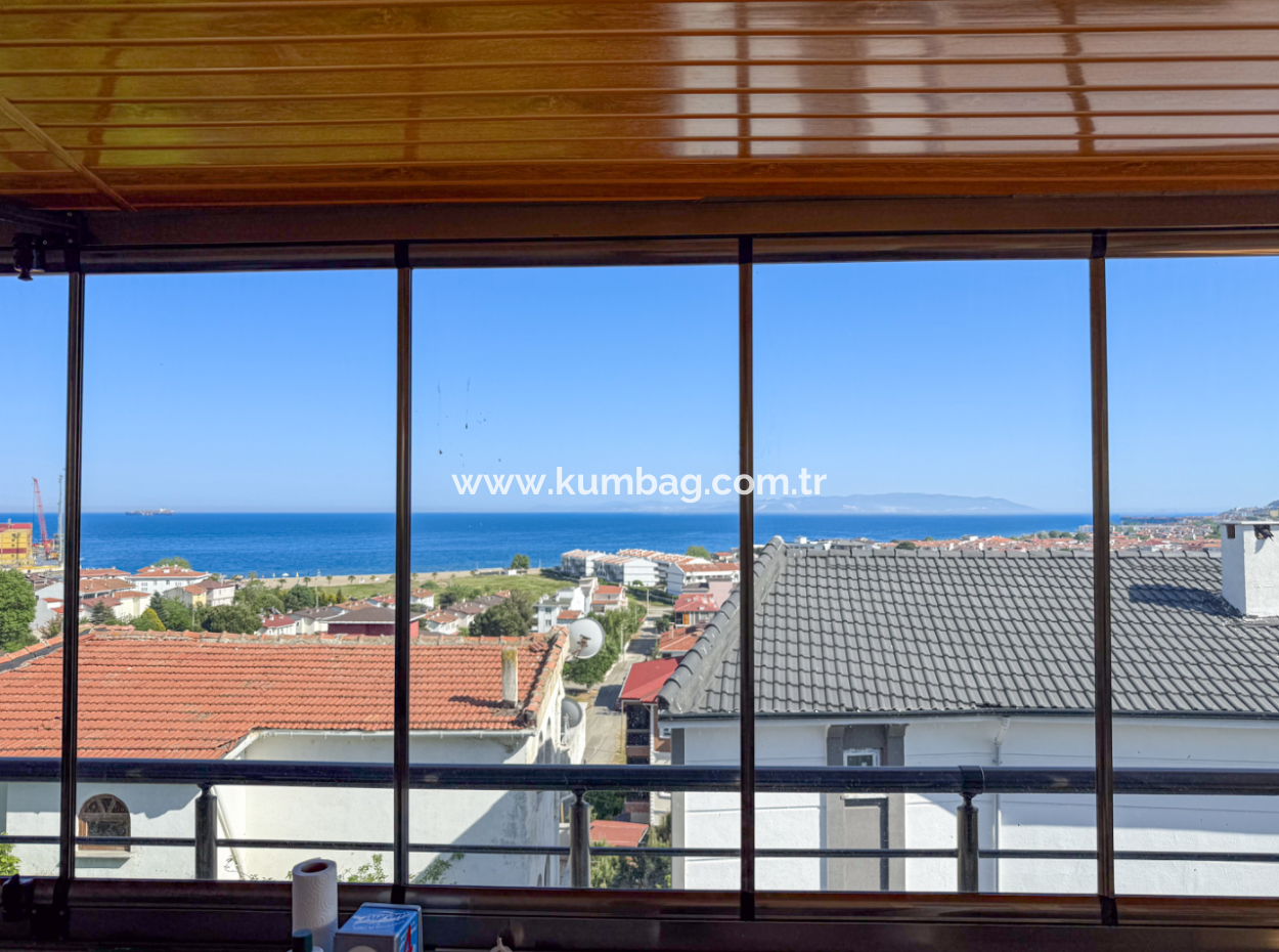 Triplex Detached House For Sale With Sea View And Street Front