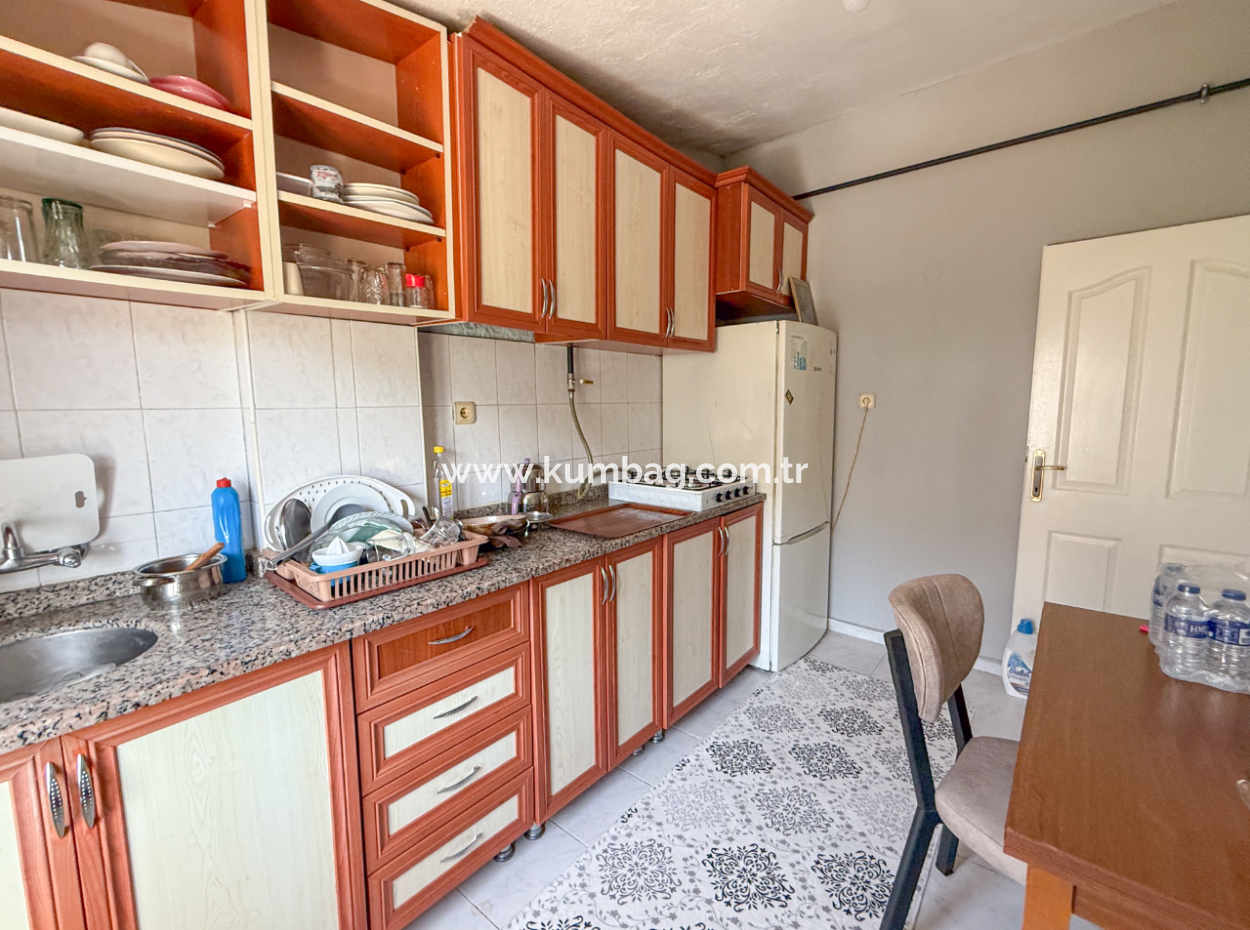 Triplex Detached House For Sale With Sea View And Street Front