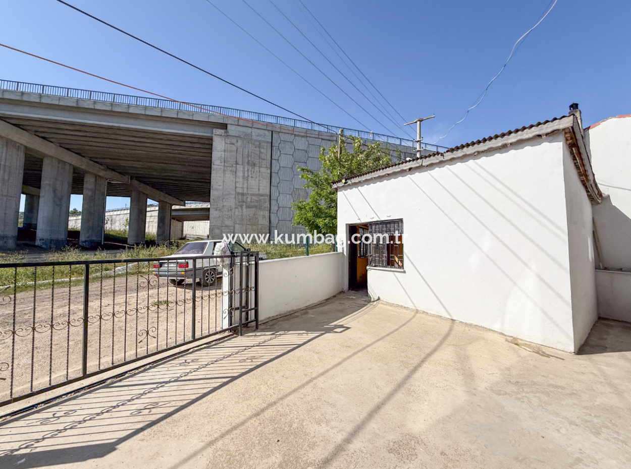 Triplex Detached House For Sale With Sea View And Street Front