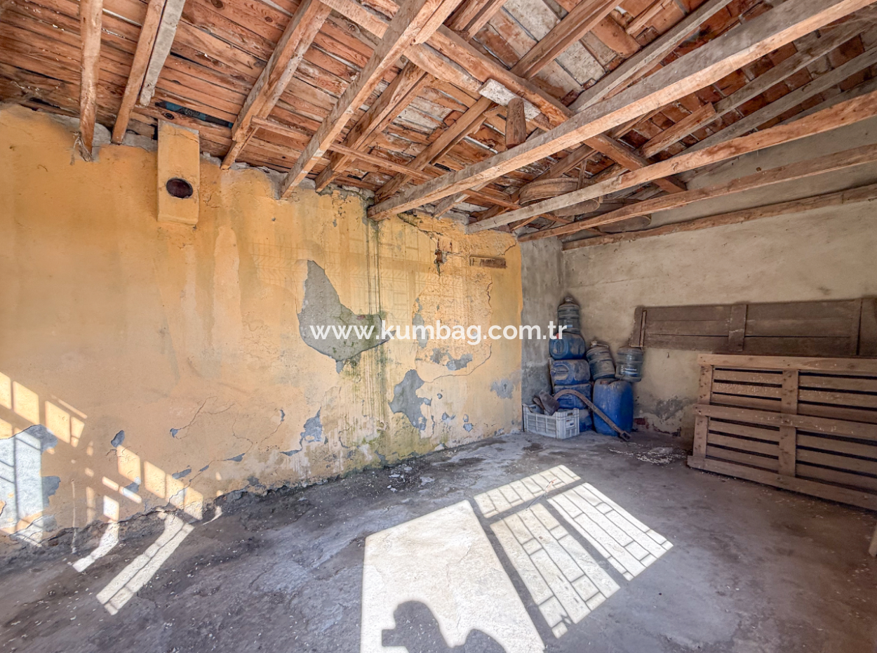 Triplex Detached House For Sale With Sea View And Street Front