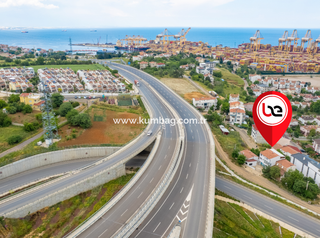 Triplex Detached House For Sale With Sea View And Street Front