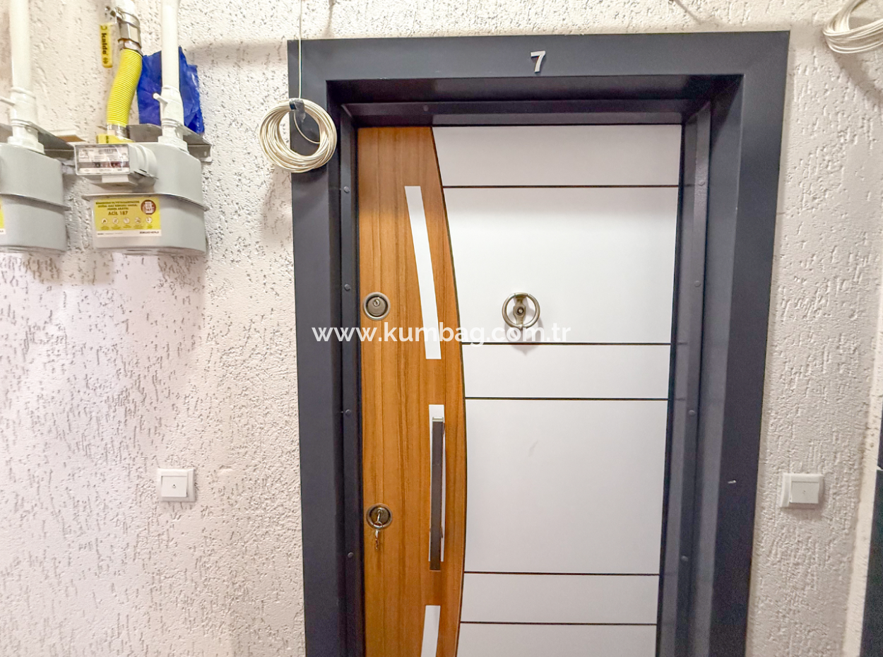 1 1 Apartment For Rent In A Complex On The Front Of Kumbağ Main Street