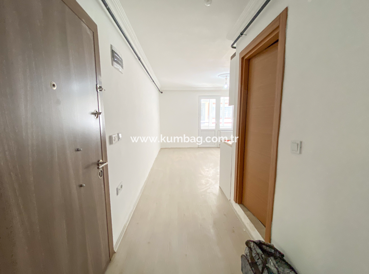 1 1 Apartment For Rent With Large Balcony In Central Location Of Kumbağ