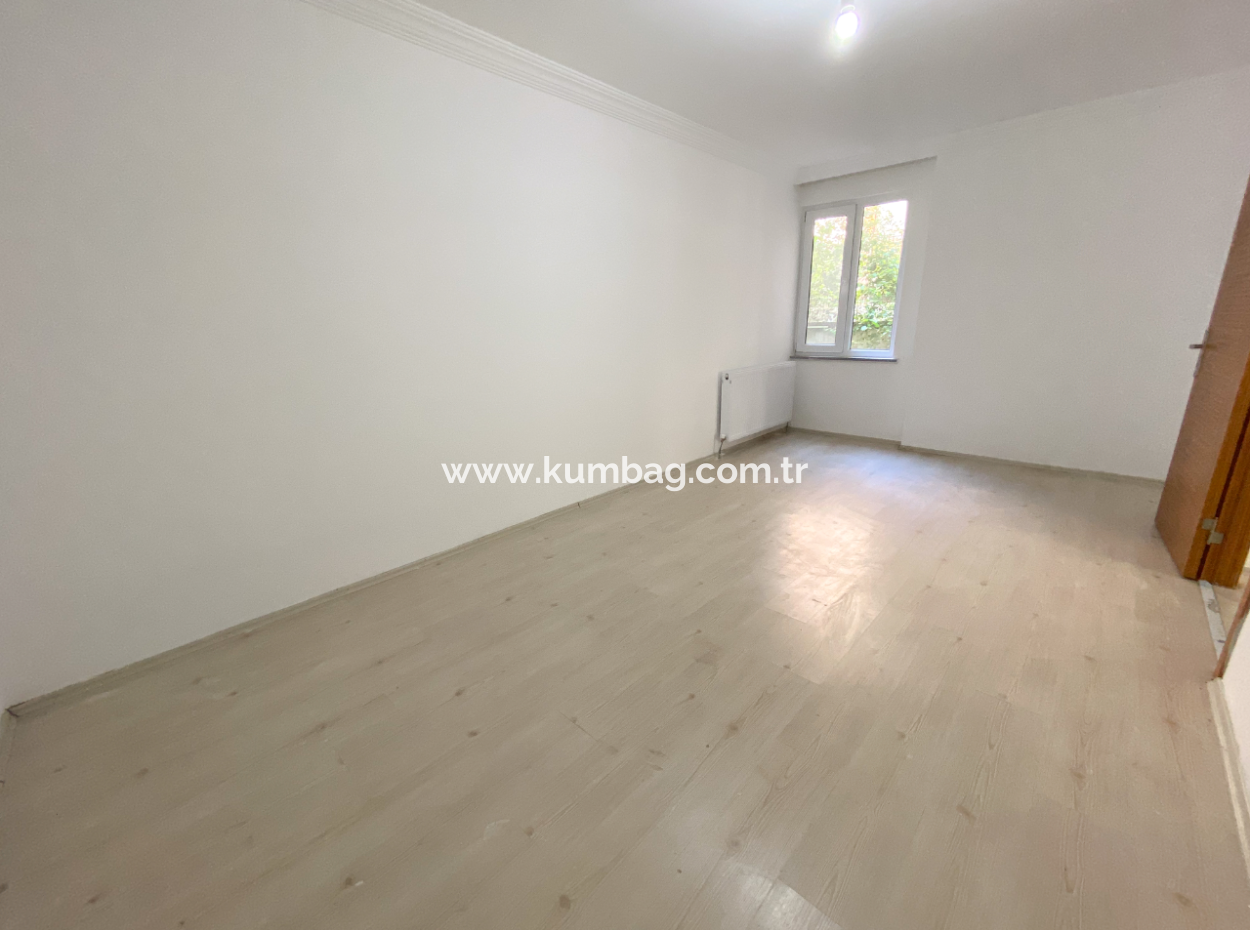 1 1 Apartment For Rent With Large Balcony In Central Location Of Kumbağ
