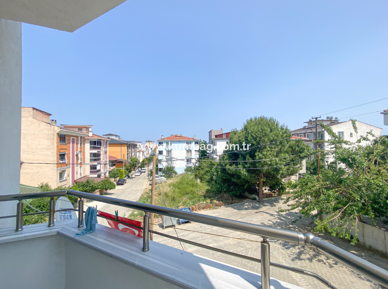 1 1 Apartment For Rent Close To Kumbağ Pazar Street